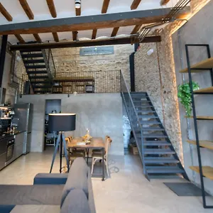 increible-loft-de-diseno-en-casco-antiguo-amposta.catalonia-hotels.com/